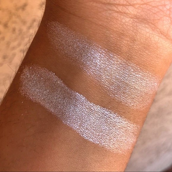 ❄️ Icy Blue Handmade Shadow/Highlighter ❄️ - Picture 5 of 8